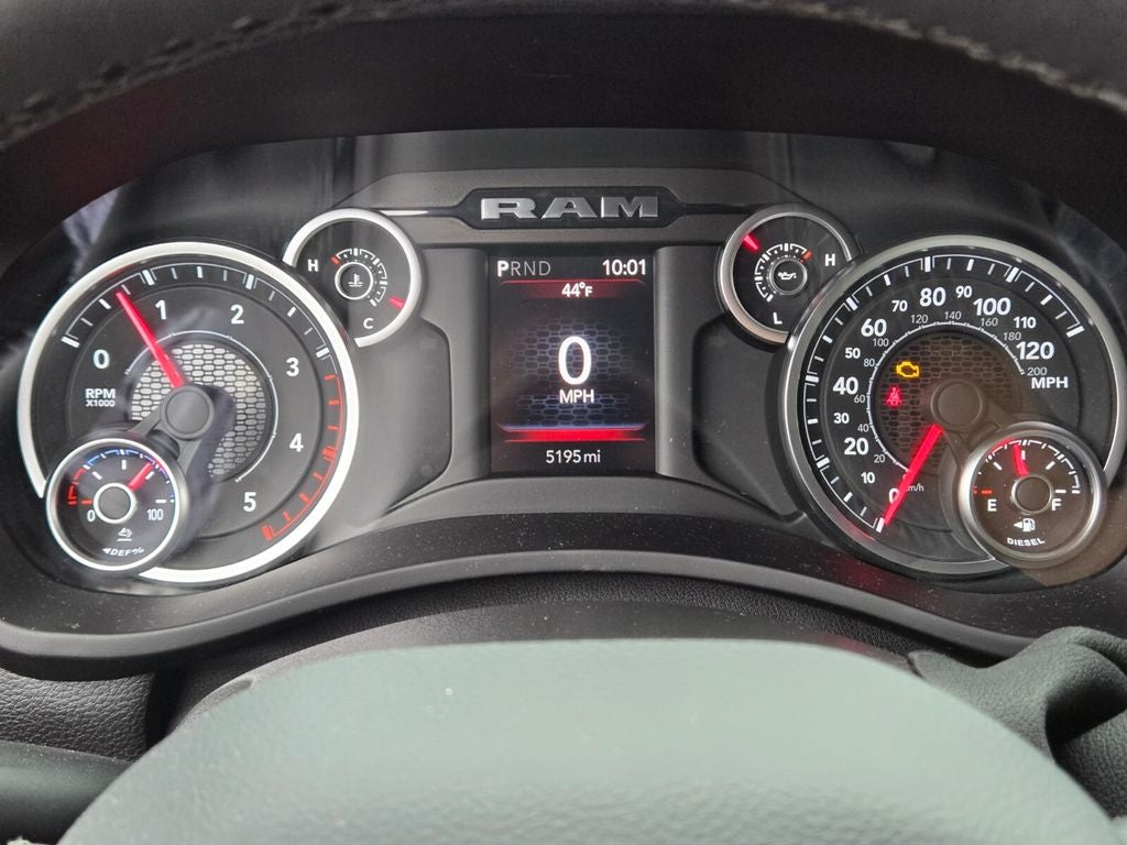 2025 RAM 2500 Big Horn Crew Cab 4x4 6'4' Box