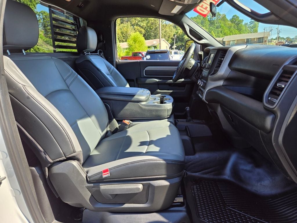 2024 RAM 5500 Chassis Tradesman/SLT