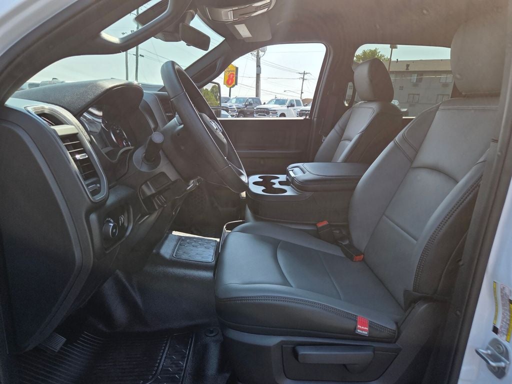 2026 RAM Ram 3500 Chassis Cab RAM 3500 TRADESMAN CREW CAB CHASSIS 4X4 60' CA