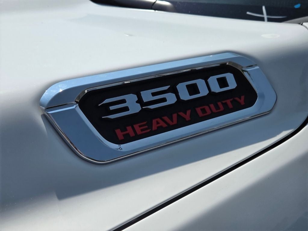 2026 RAM Ram 3500 Chassis Cab RAM 3500 TRADESMAN CREW CAB CHASSIS 4X4 60' CA