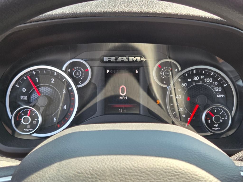 2026 RAM Ram 3500 Chassis Cab RAM 3500 TRADESMAN CREW CAB CHASSIS 4X4 60' CA