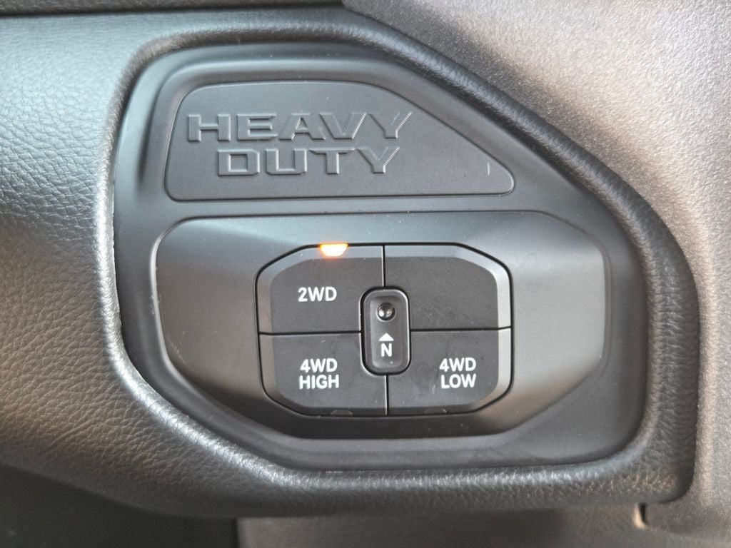 2026 RAM Ram 3500 Chassis Cab RAM 3500 TRADESMAN CREW CAB CHASSIS 4X4 60' CA