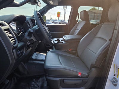 2026 RAM Ram 3500 Chassis Cab RAM 3500 TRADESMAN CREW CAB CHASSIS 4X4 60' CA