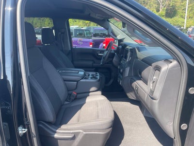 2024 Chevrolet Silverado 1500 4WD Crew Cab Short Bed Custom