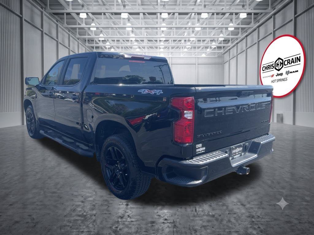 2024 Chevrolet Silverado 1500 4WD Crew Cab Short Bed Custom