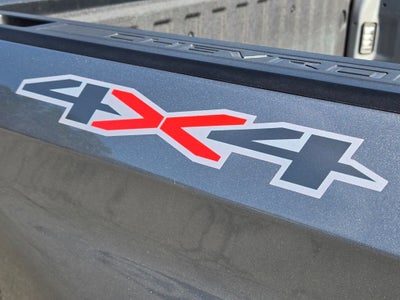 2024 Chevrolet Silverado 1500 4WD Crew Cab Short Bed Custom