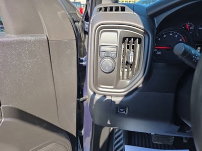 2021 Chevrolet Silverado 1500 2WD Crew Cab Short Bed Custom