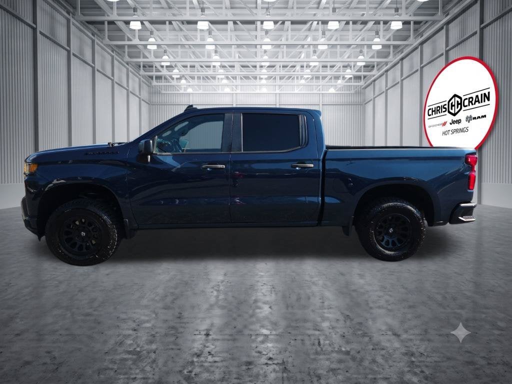 2021 Chevrolet Silverado 1500 2WD Crew Cab Short Bed Custom