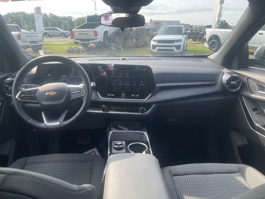 2026 Chevrolet Equinox FWD LT