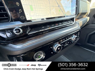 2023 GMC Sierra 1500 4WD Crew Cab Short Box SLT