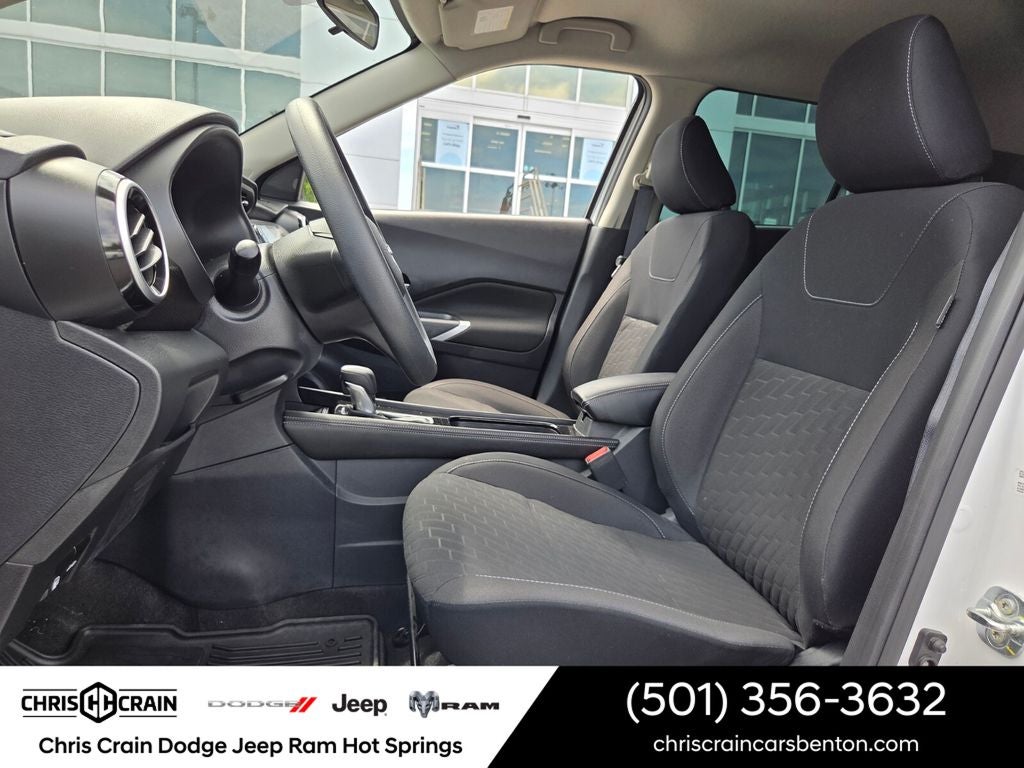 2024 Nissan Kicks SV Xtronic CVT