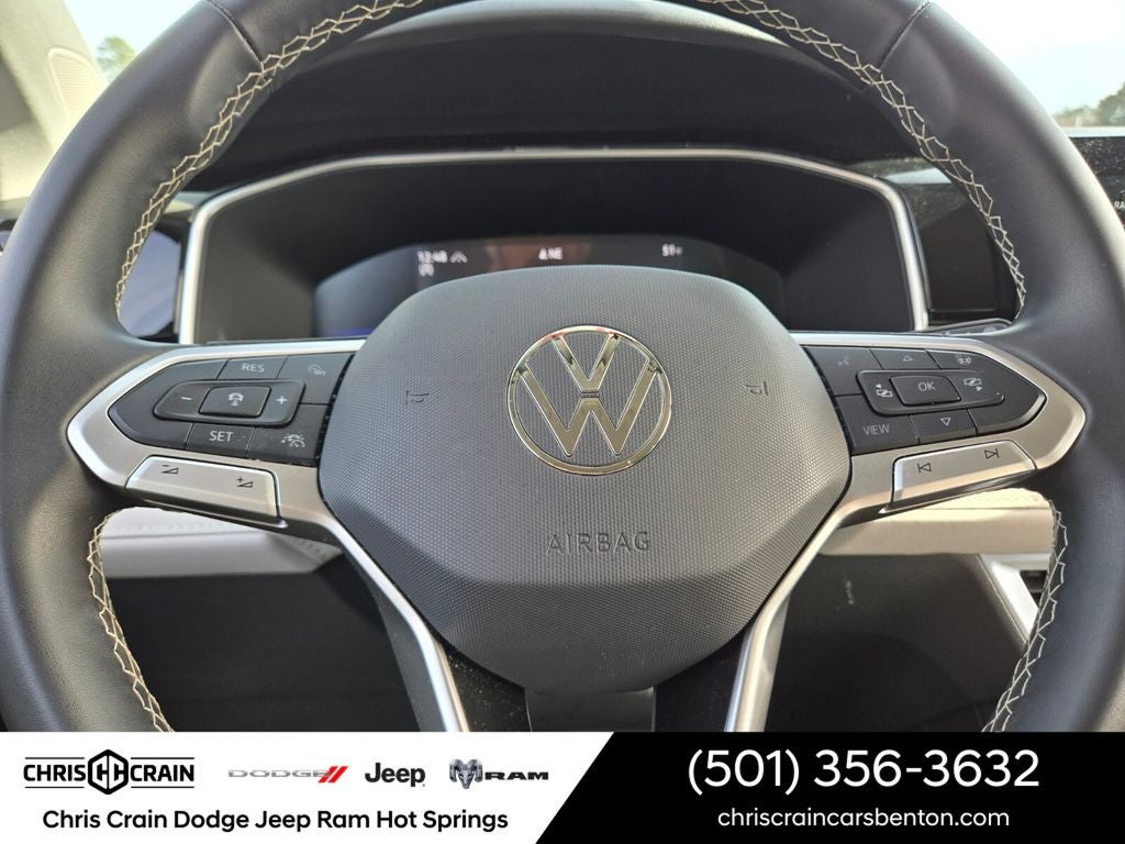 2025 Volkswagen Taos 1.5T SE