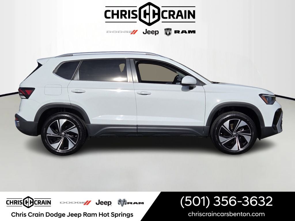 2025 Volkswagen Taos 1.5T SE