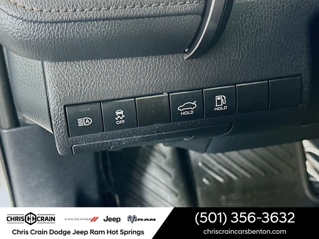 2020 Toyota Camry LE AWD