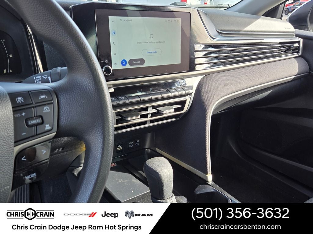 2025 Toyota Camry LE