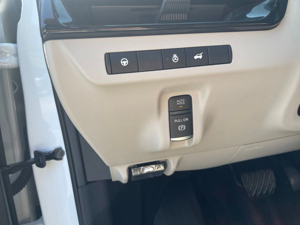 2025 Nissan Murano SL