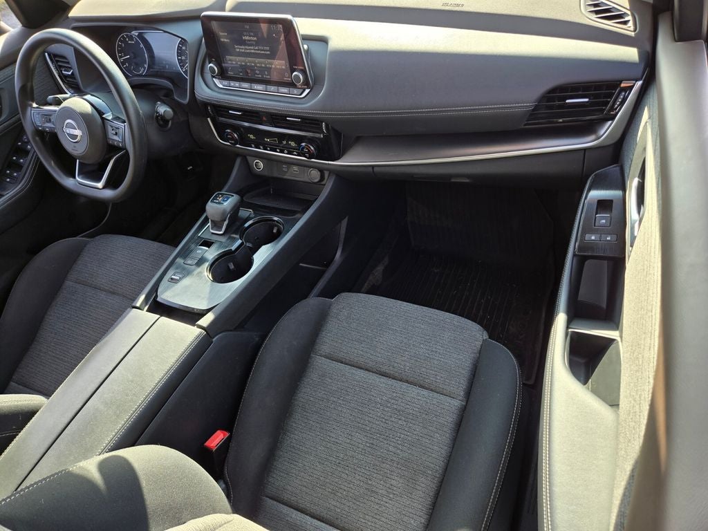 2022 Nissan Rogue SV FWD