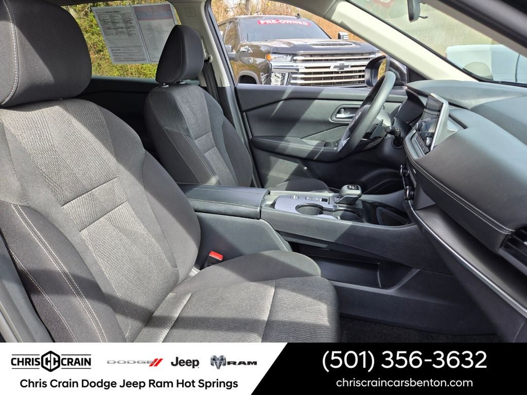 2024 Nissan Rogue SV FWD