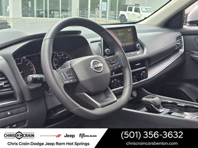 2025 Nissan Rogue SV FWD