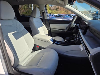 2025 Hyundai Tucson SE