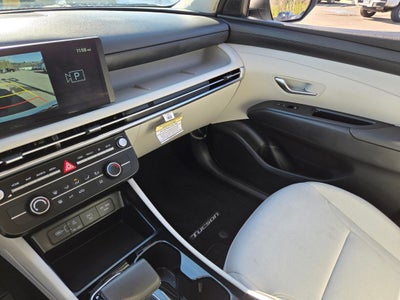 2025 Hyundai Tucson SE