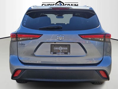 2022 Toyota Highlander XLE