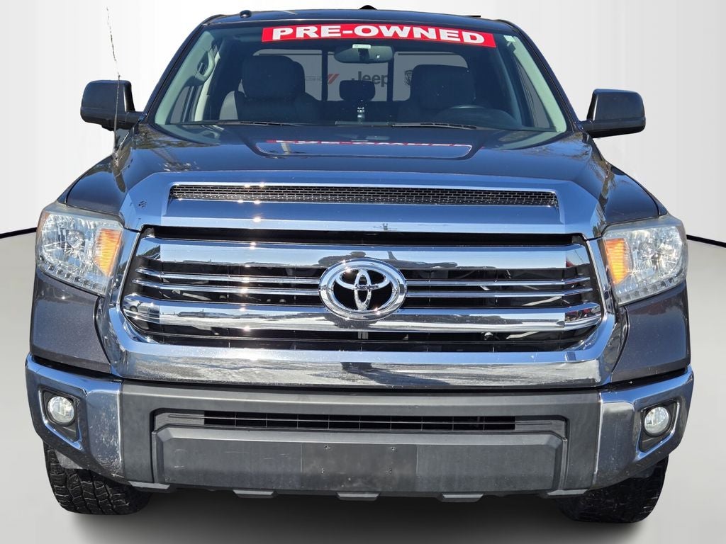 2016 Toyota Tundra SR5 5.7L V8