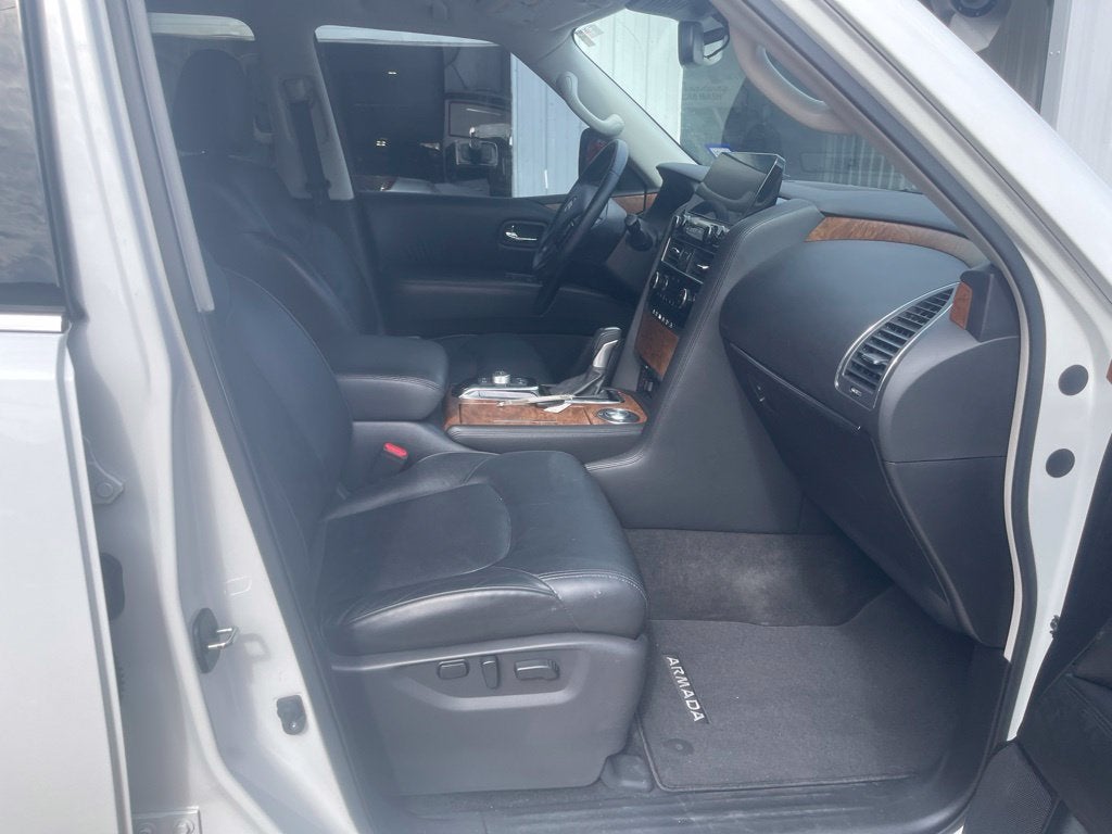 2022 Nissan Armada SL