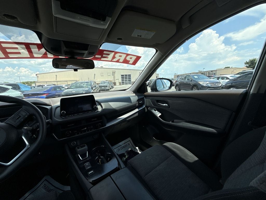 2023 Nissan Rogue SV FWD