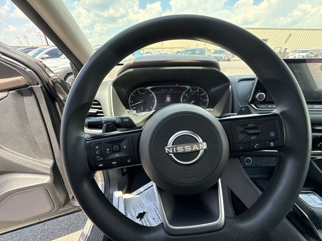 2023 Nissan Rogue SV FWD
