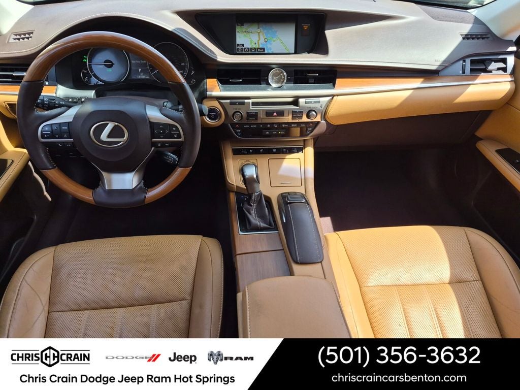 2016 Lexus ES 300h 300h