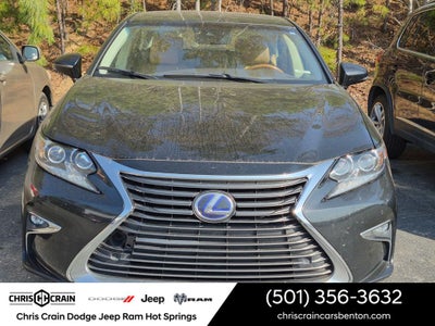 2016 Lexus ES 300h 300h
