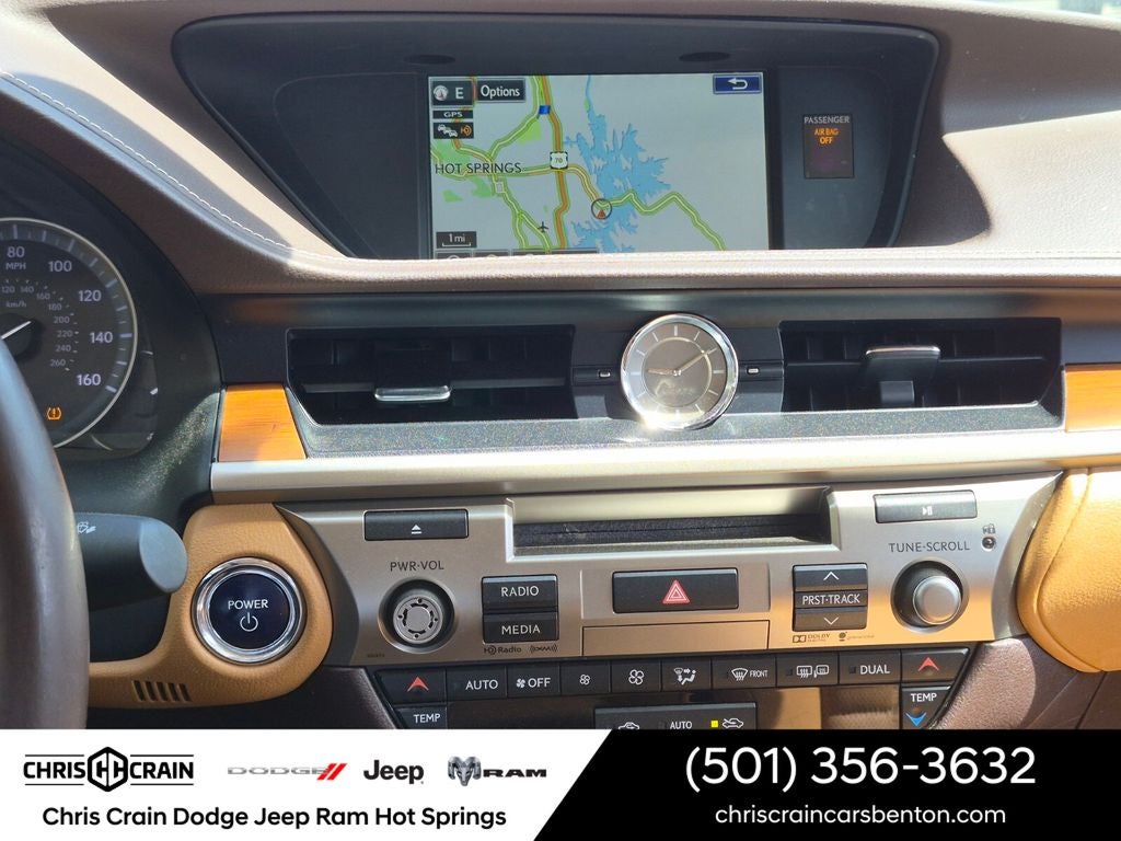 2016 Lexus ES 300h 300h