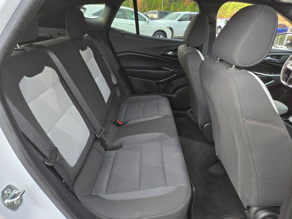 2025 Chevrolet Trax FWD 1RS