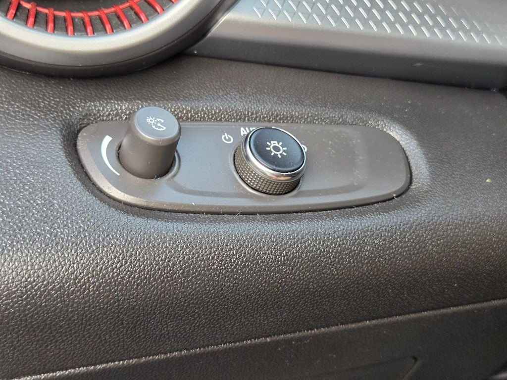 2025 Chevrolet Trax FWD 1RS