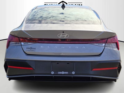 2025 Hyundai Elantra SEL Convenience