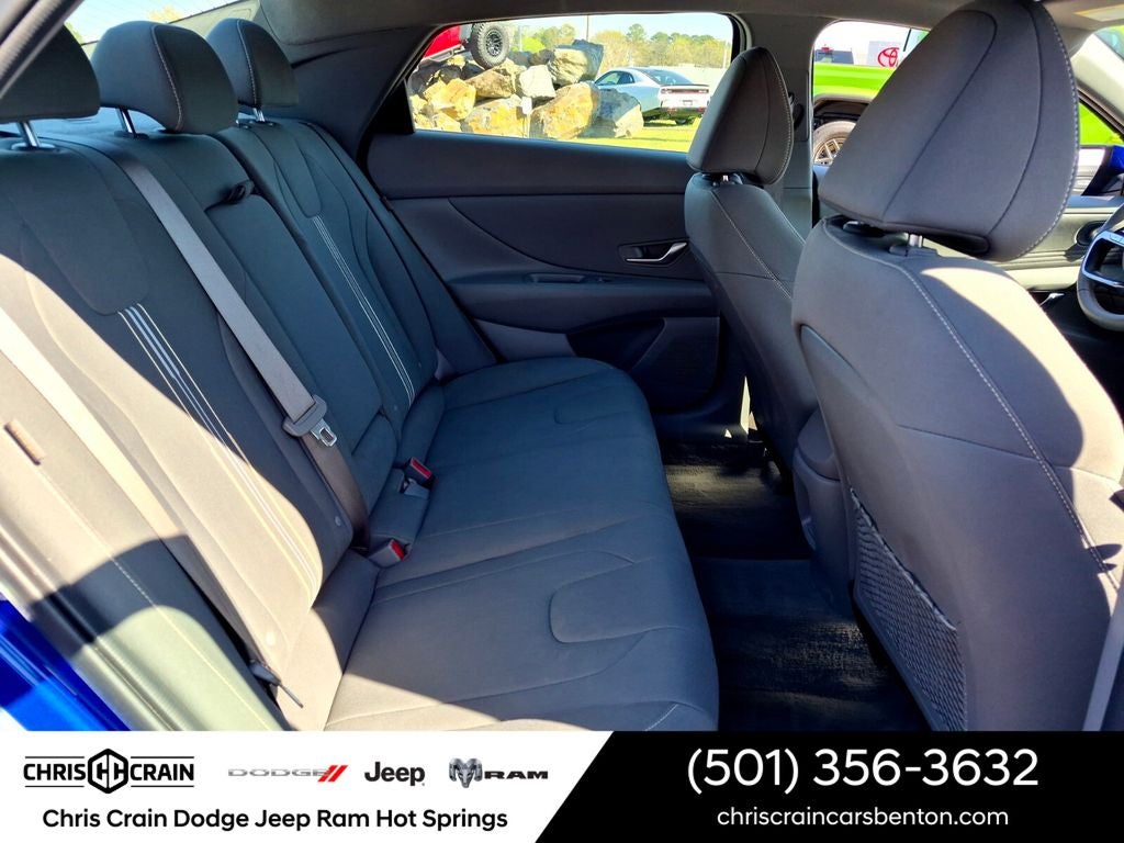 2025 Hyundai Elantra SEL Convenience