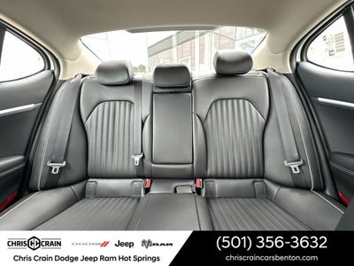 2026 Genesis G70 2.5T RWD Prestige