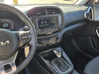 2024 Kia Soul LX