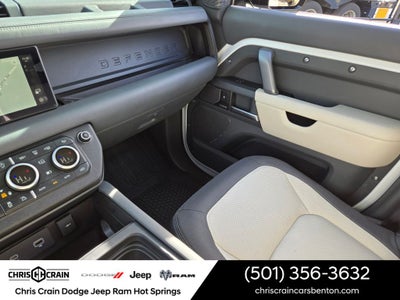 2024 Land Rover Defender 110 P400 X-Dynamic SE