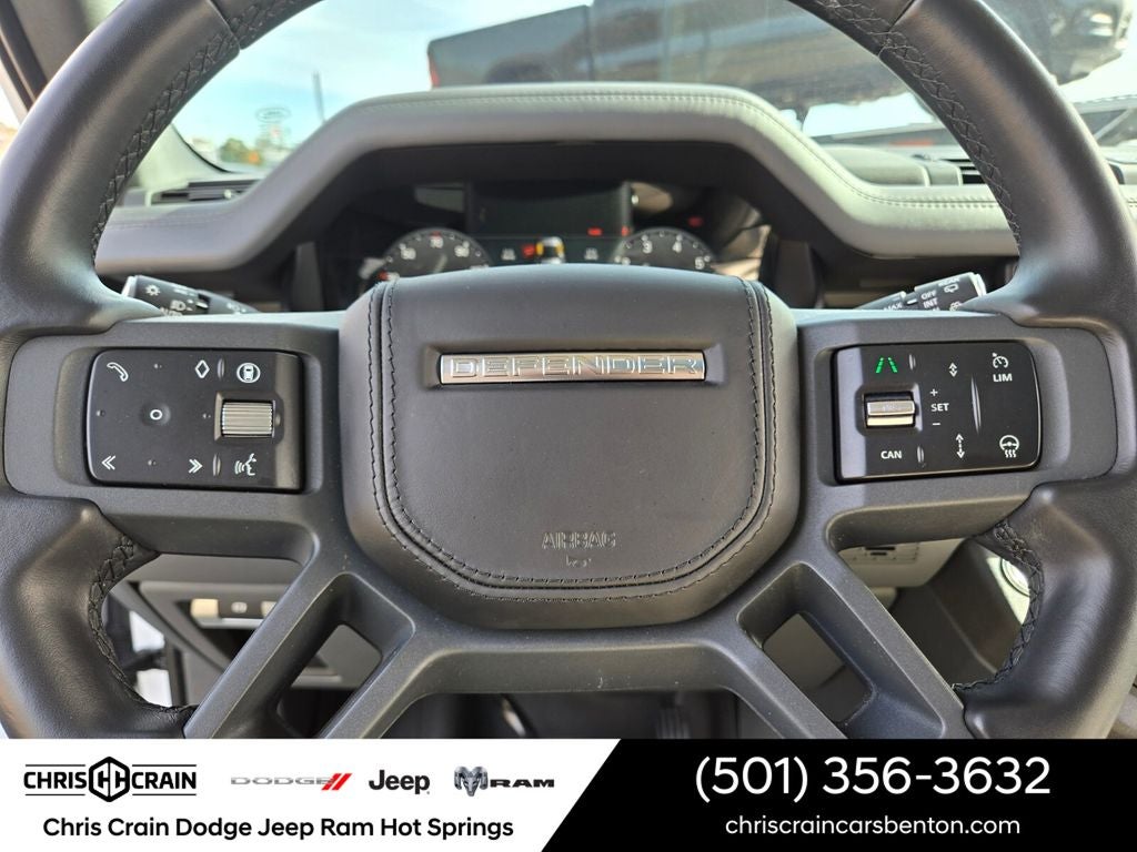 2024 Land Rover Defender 110 P400 X-Dynamic SE