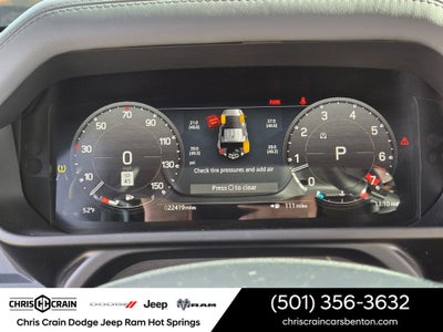 2024 Land Rover Defender 110 P400 X-Dynamic SE