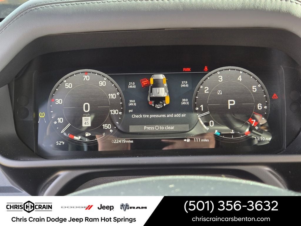 2024 Land Rover Defender 110 P400 X-Dynamic SE