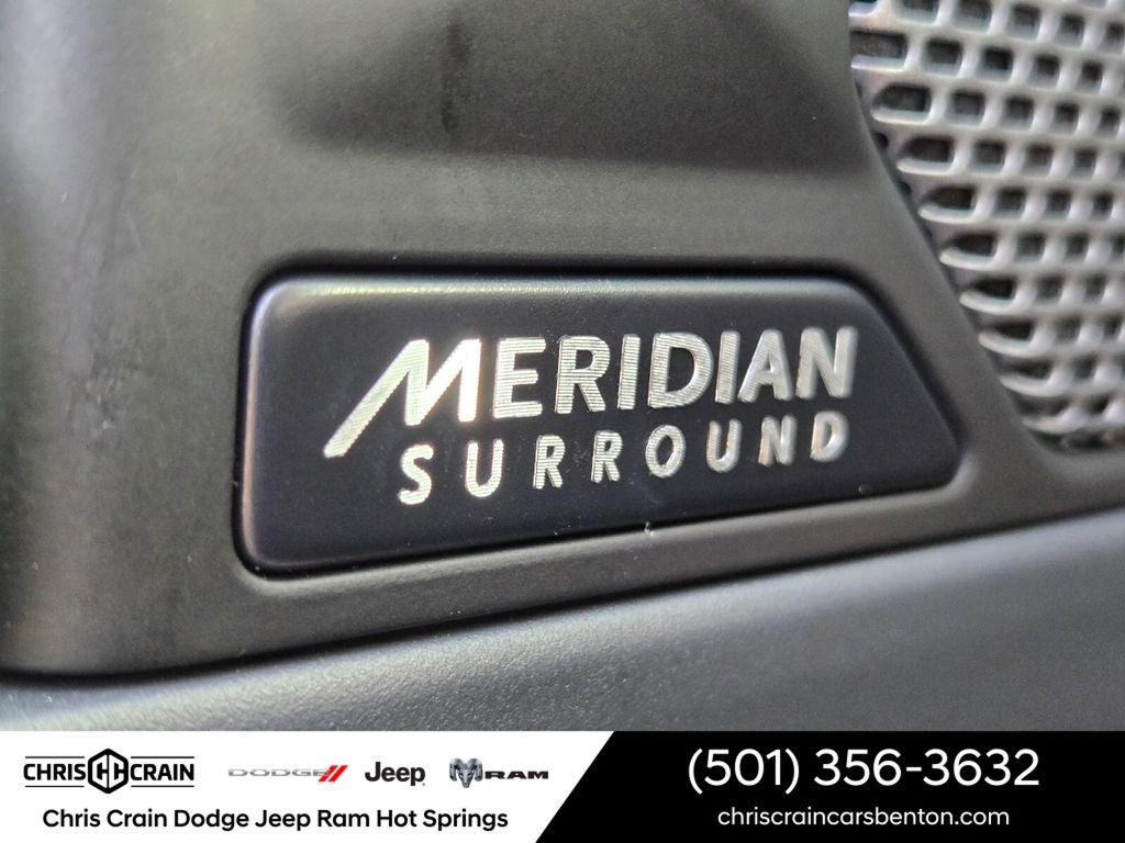 2024 Land Rover Defender 110 P400 X-Dynamic SE