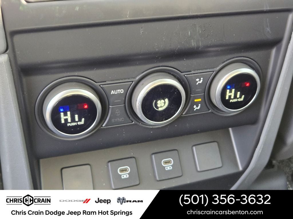 2024 Land Rover Defender 110 P400 X-Dynamic SE