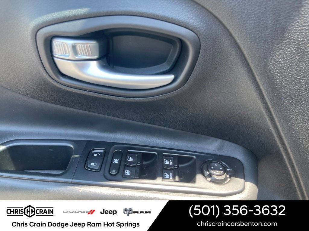 2017 Jeep Renegade Deserthawk