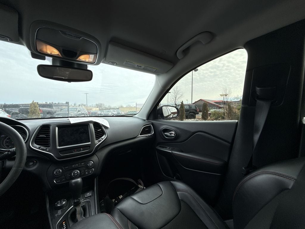 2022 Jeep Cherokee Trailhawk