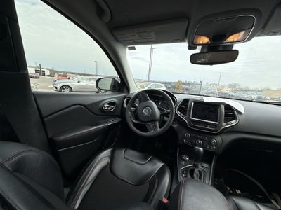 2022 Jeep Cherokee Trailhawk