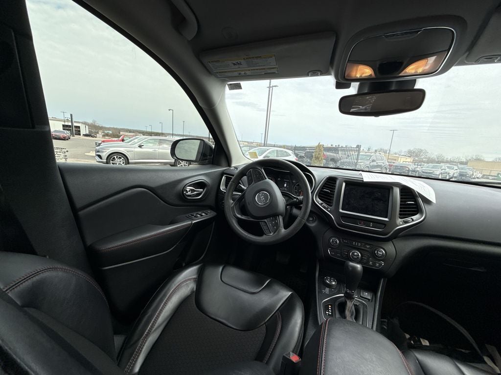 2022 Jeep Cherokee Trailhawk