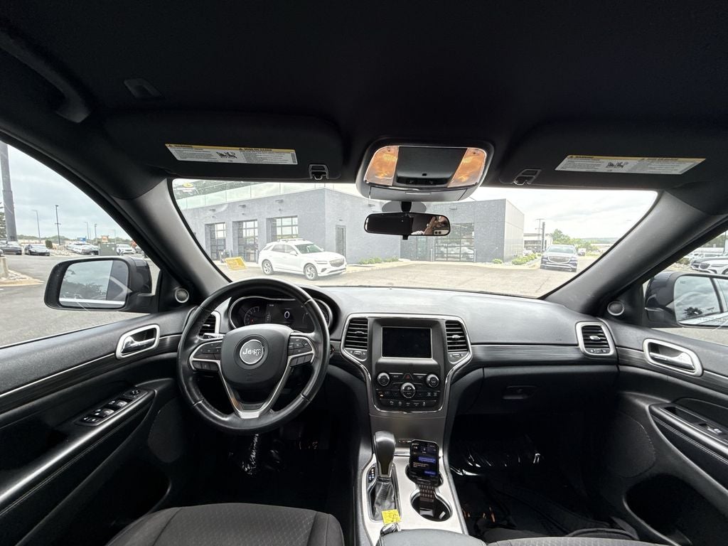 2019 Jeep Grand Cherokee Laredo E